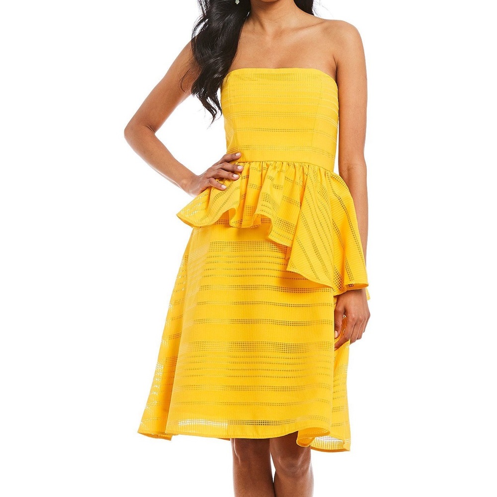 - NWT Halston Dress